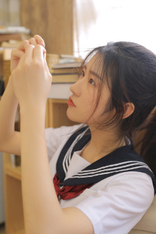 父在我写作业时玩我